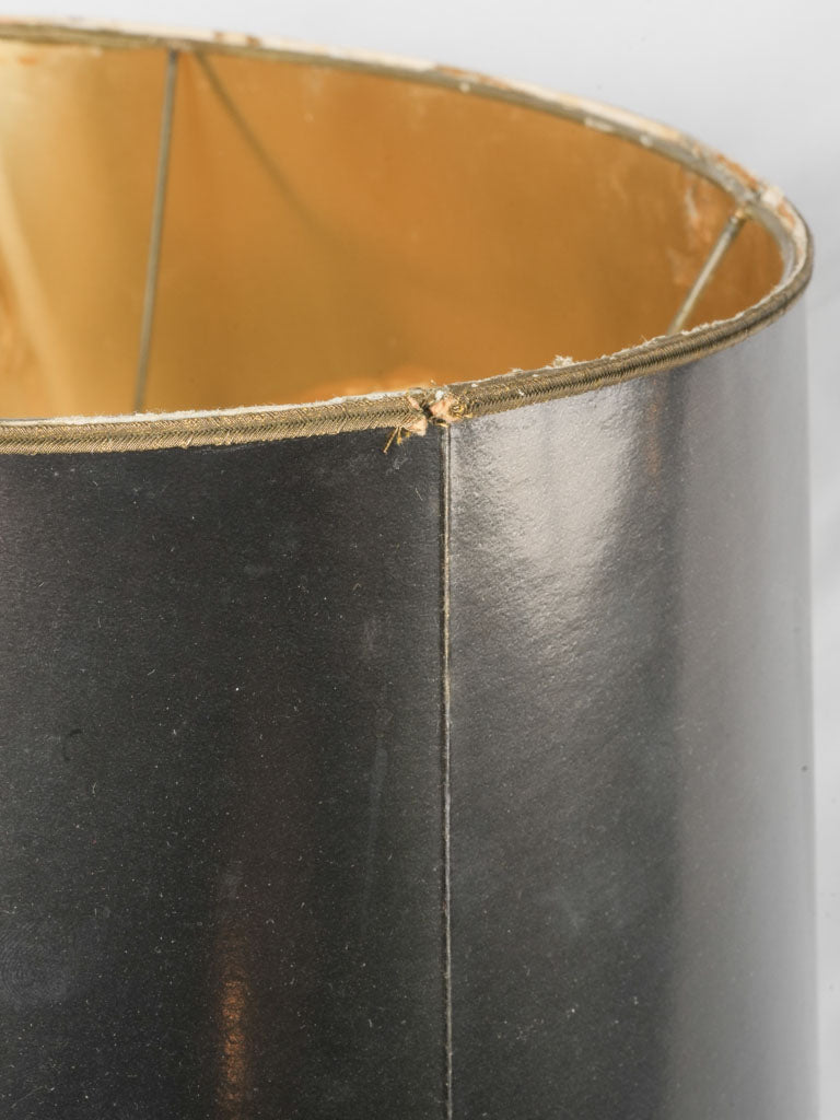 Luxurious gold-interior vintage lamp design