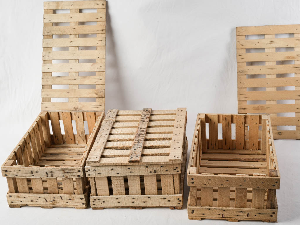 Elegant traditional farmhouse wooden crates