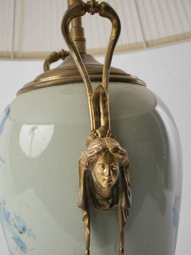 Unique crafted art piece