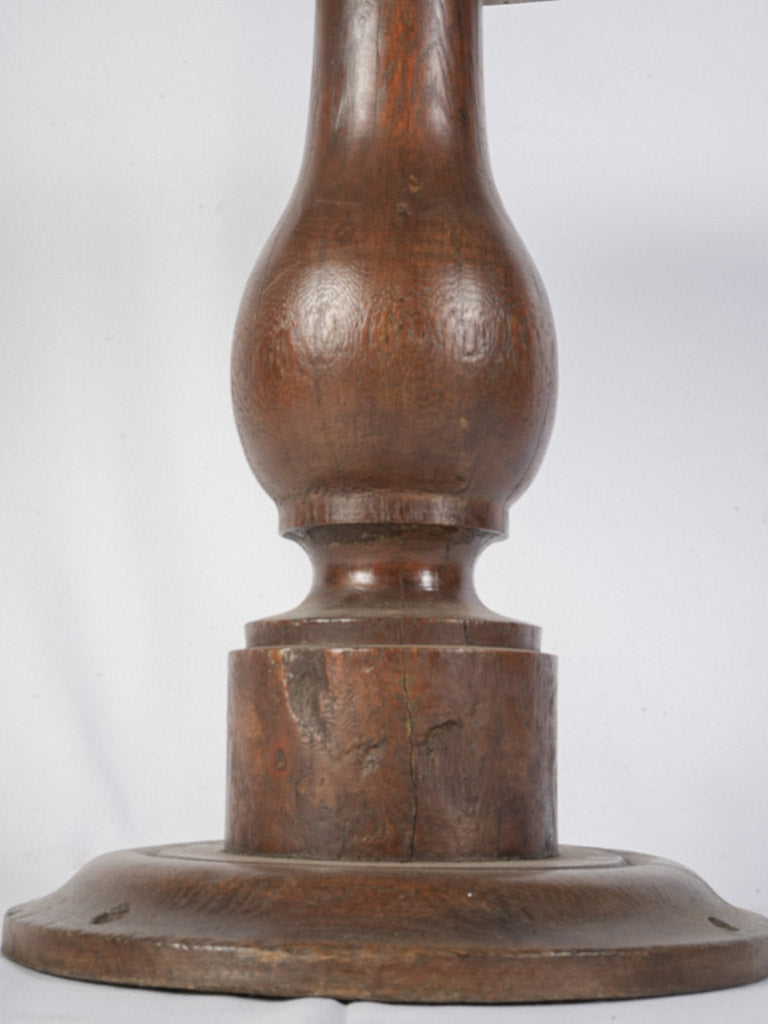 Hand-turned baluster pedestal table