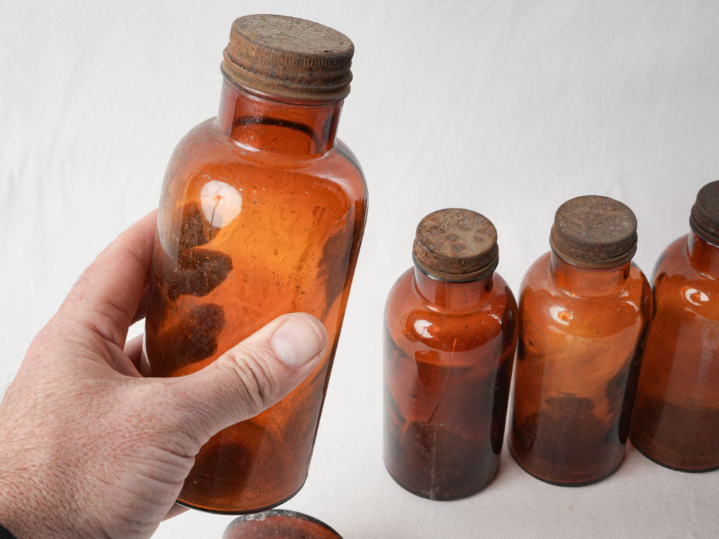 Distinctive patinated-stopper chemistry jar