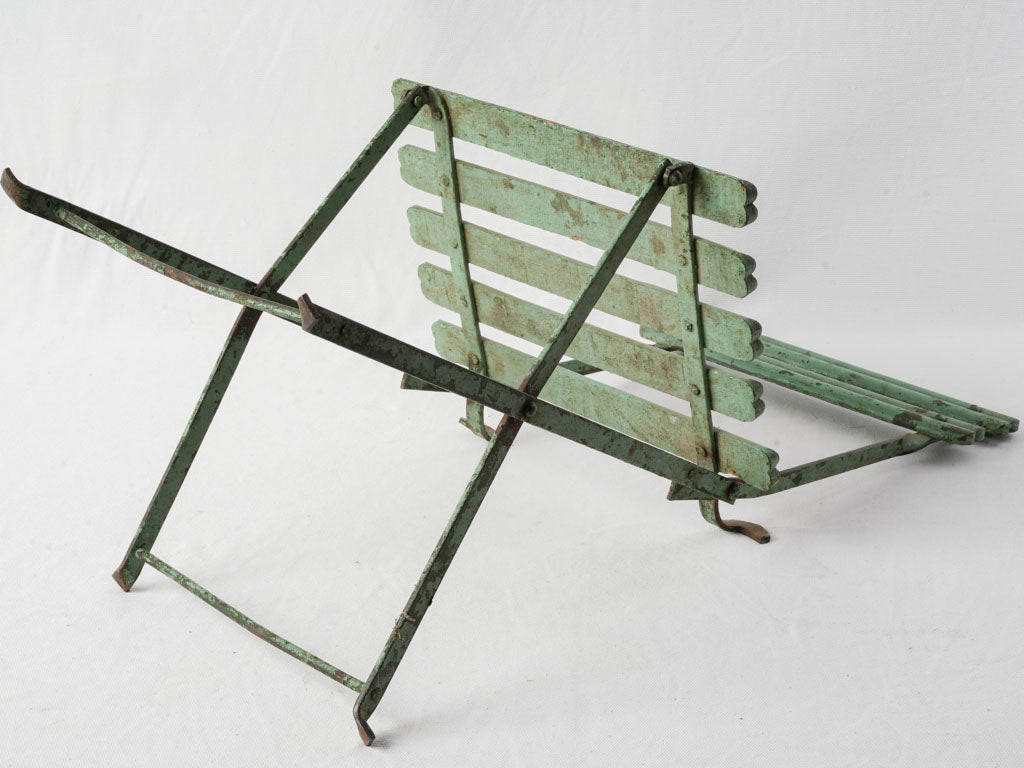 Playfulness and nostalgia garden chair
