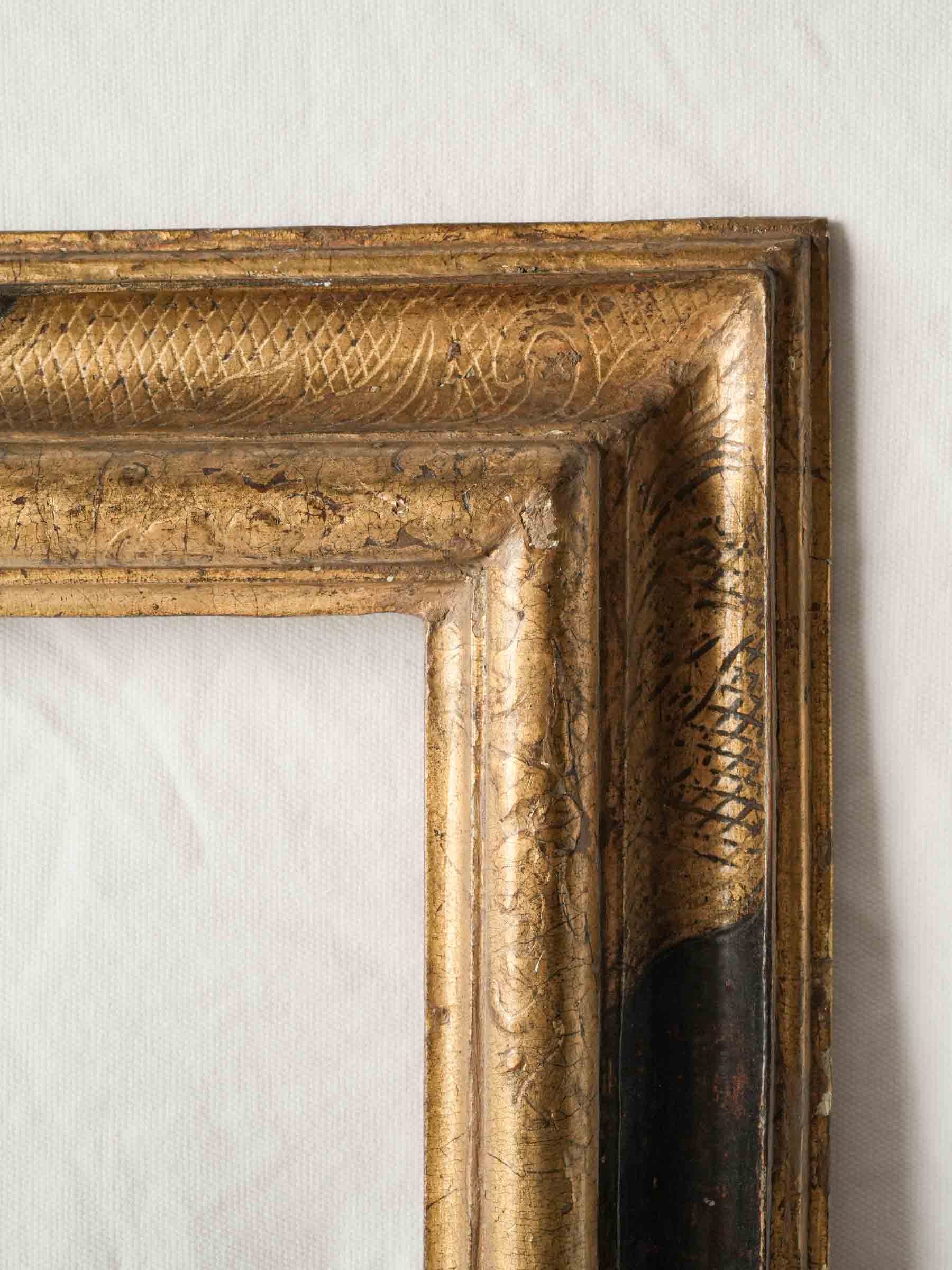 Antique Italian Giltwood & Faux-Tortoiseshell Frame, Early 18th Century - 28¾" x 37"