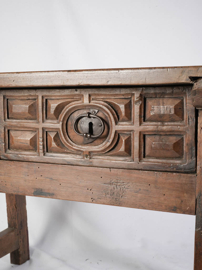 Classic decorative Spanish table