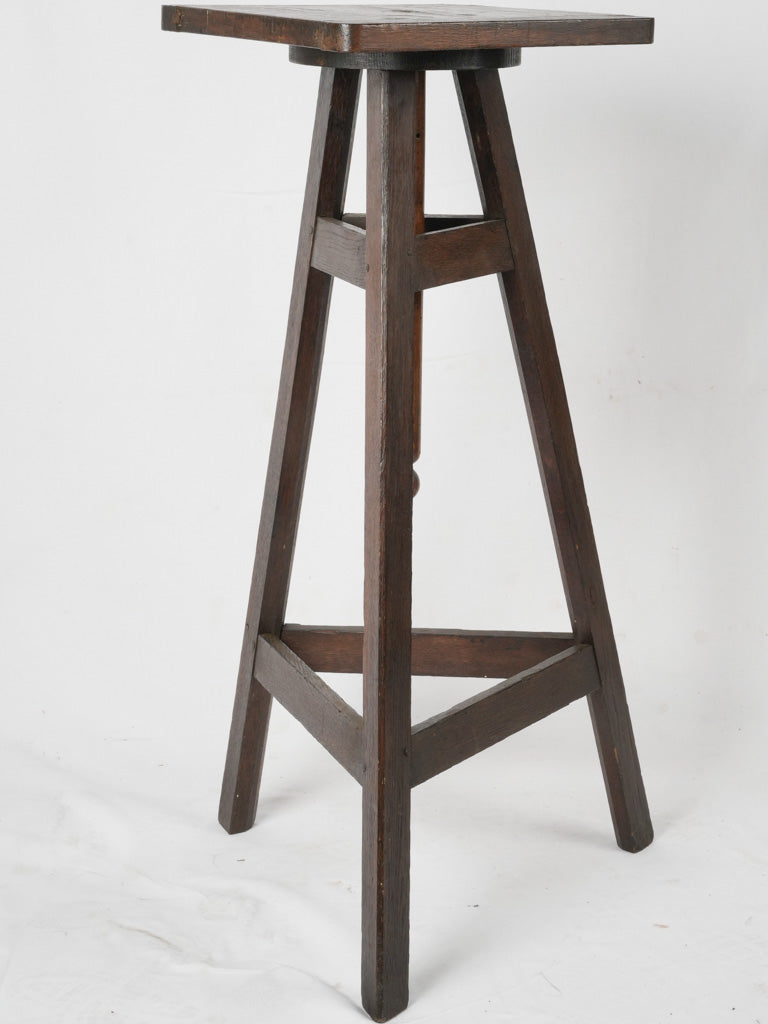 Triangular 19th-century sculptor's stand