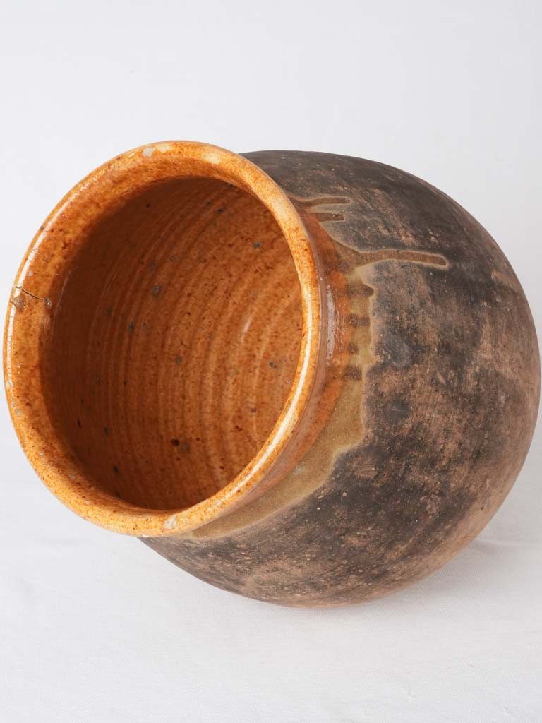 Food preservation French confit vessel