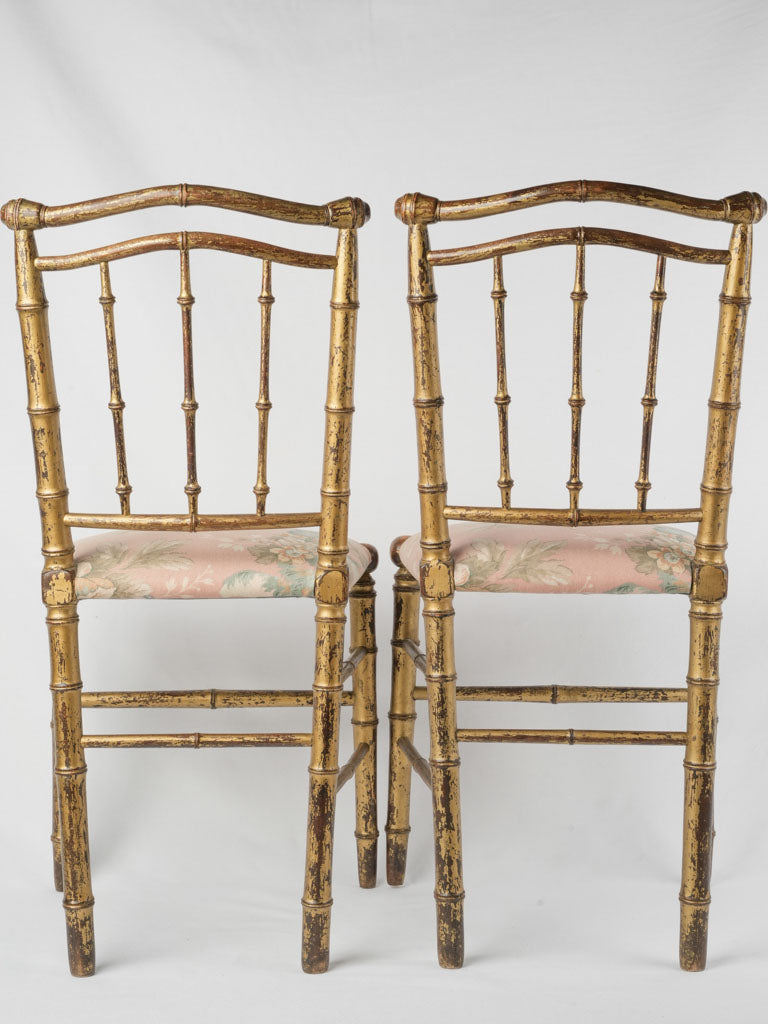 Aged pink upholstered seating set