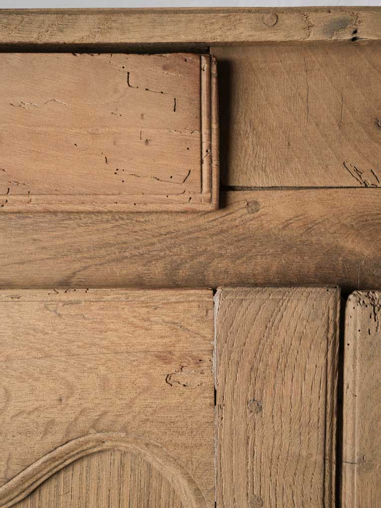 Soft curved panel oak buffet