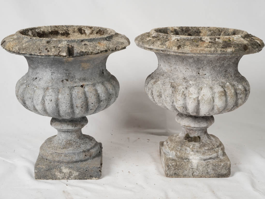 Antique Style Medici Garden Planters