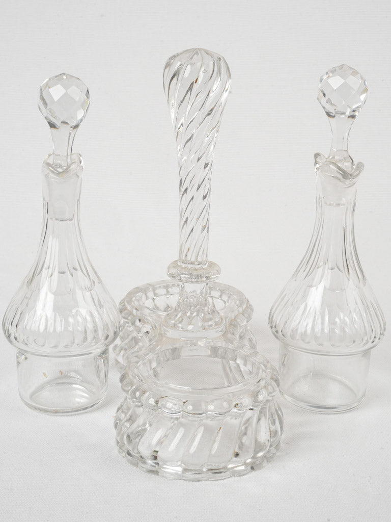 Belle Époque dining accessory