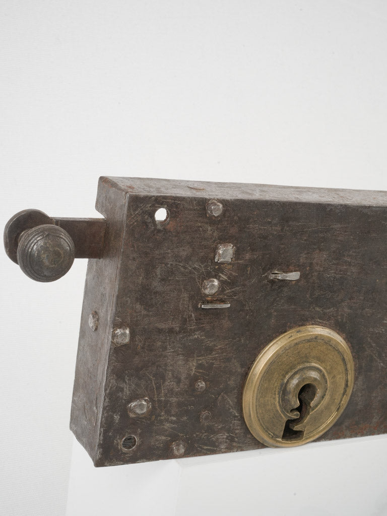 Traditional craftsmanship iron lock