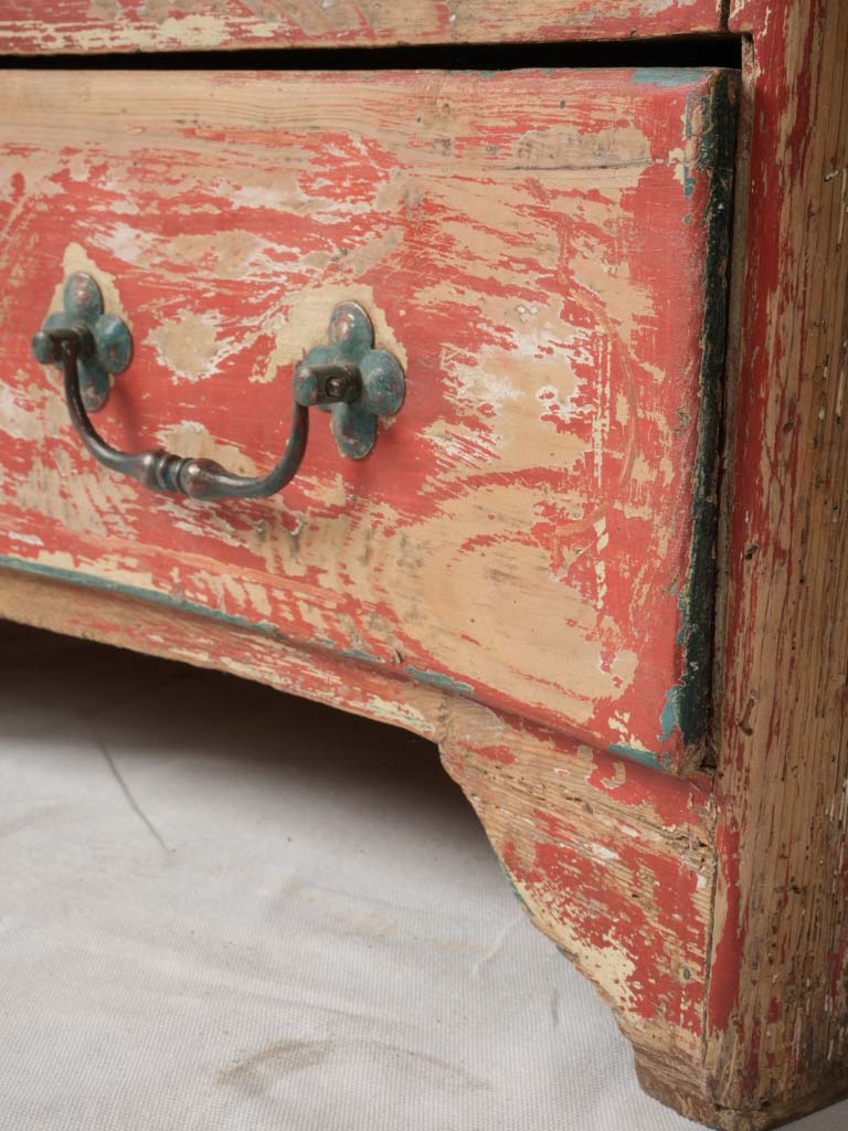 Faux wood inlay farmhouse commode