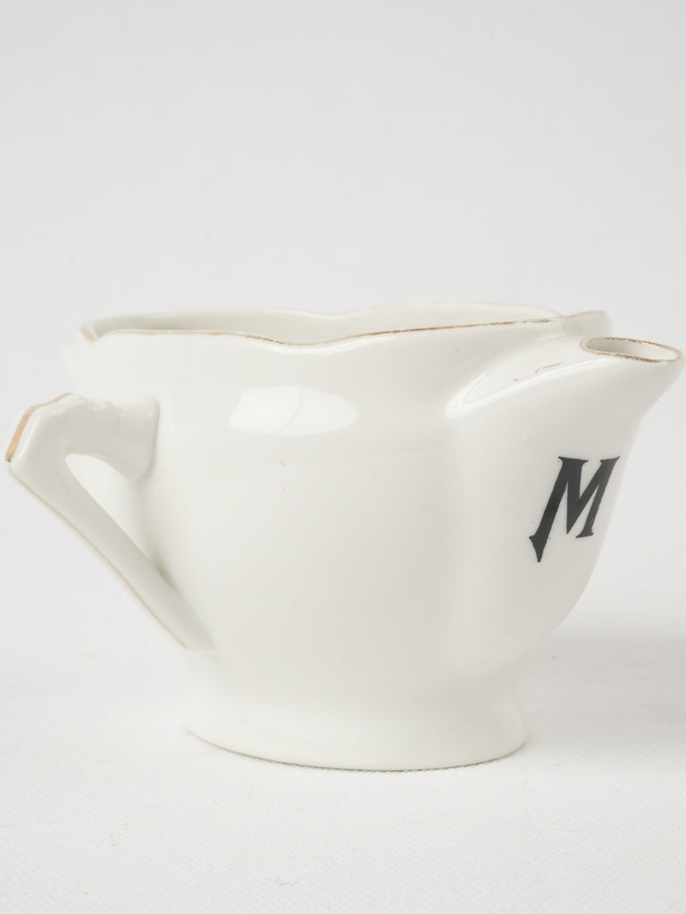 Elegant white 'maigre gras' porcelain sauce boat