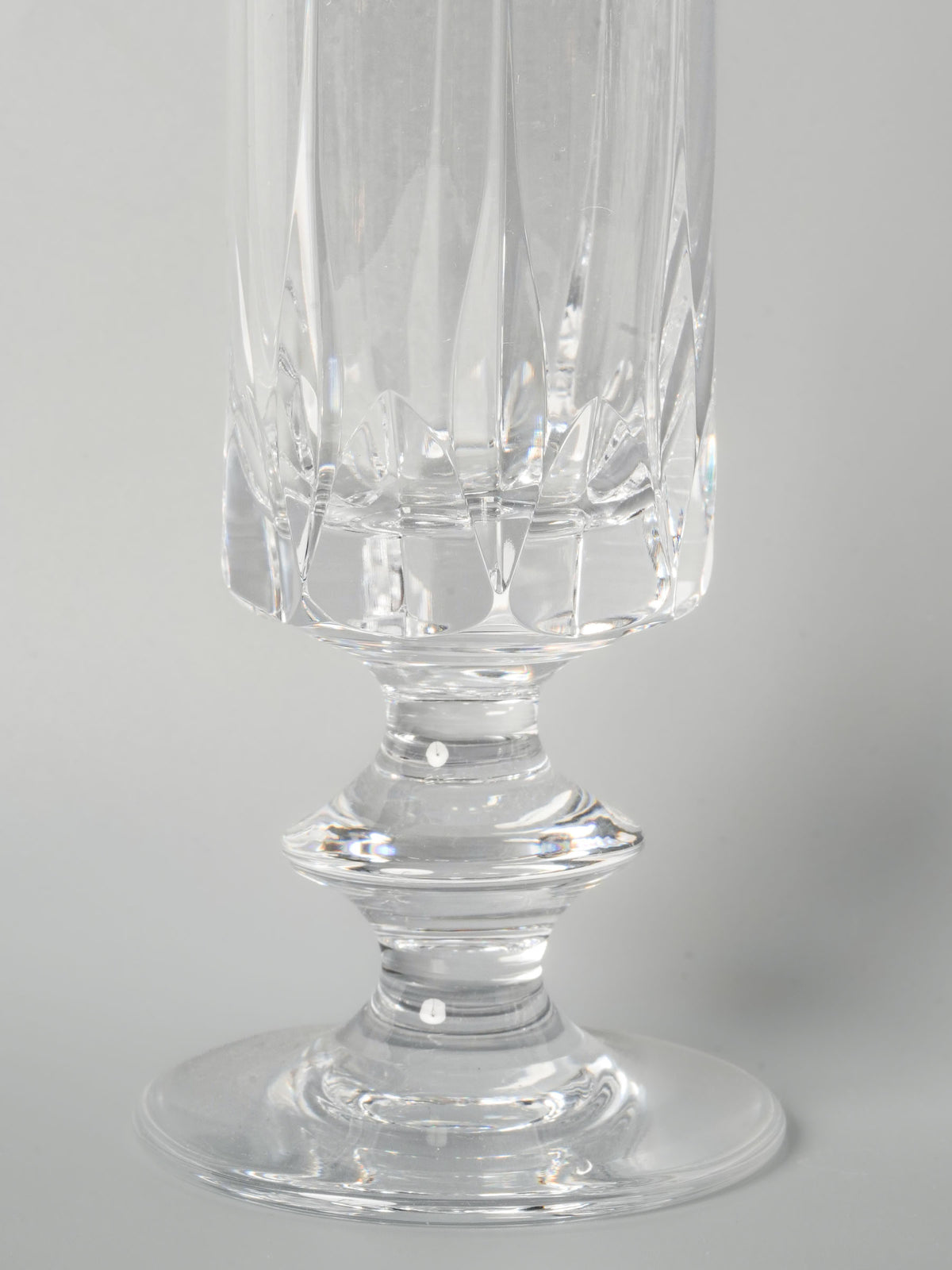 Set of 10 Elegant Cut-Crystal Champagne Flutes - 6¼"