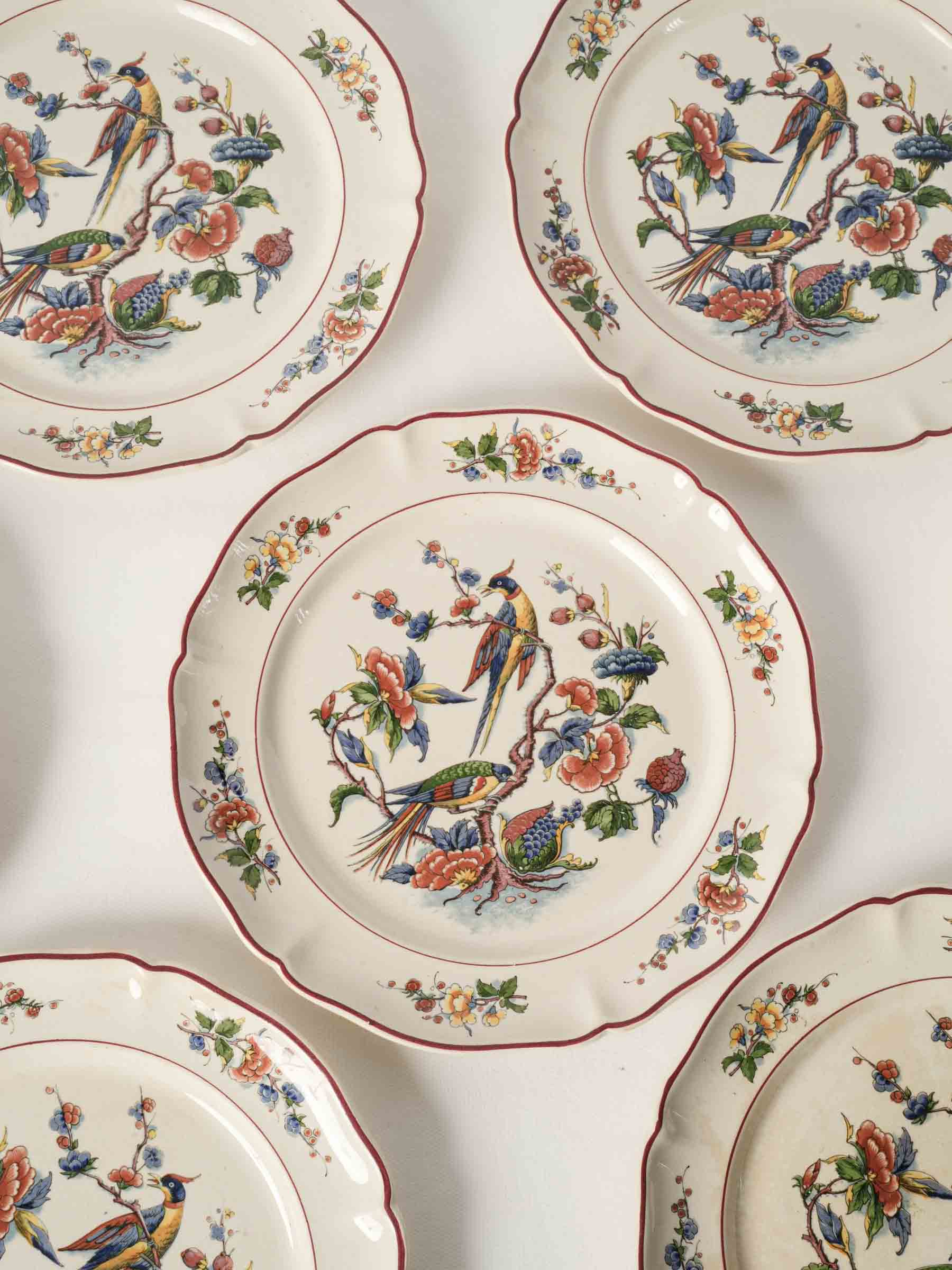 Set of 8 Villeroy & Boch Rouen Pattern “Phoenix” Plates - 9¾"