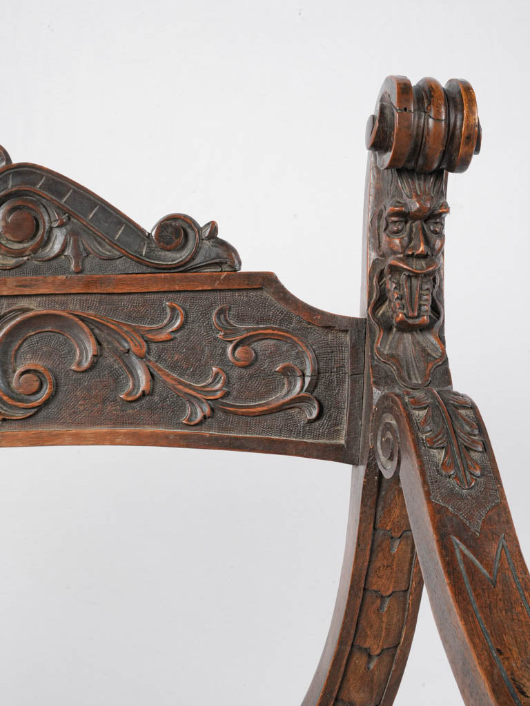 Stylized palmette crest seat