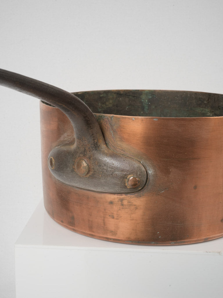 Elegant aged iron handle skillets