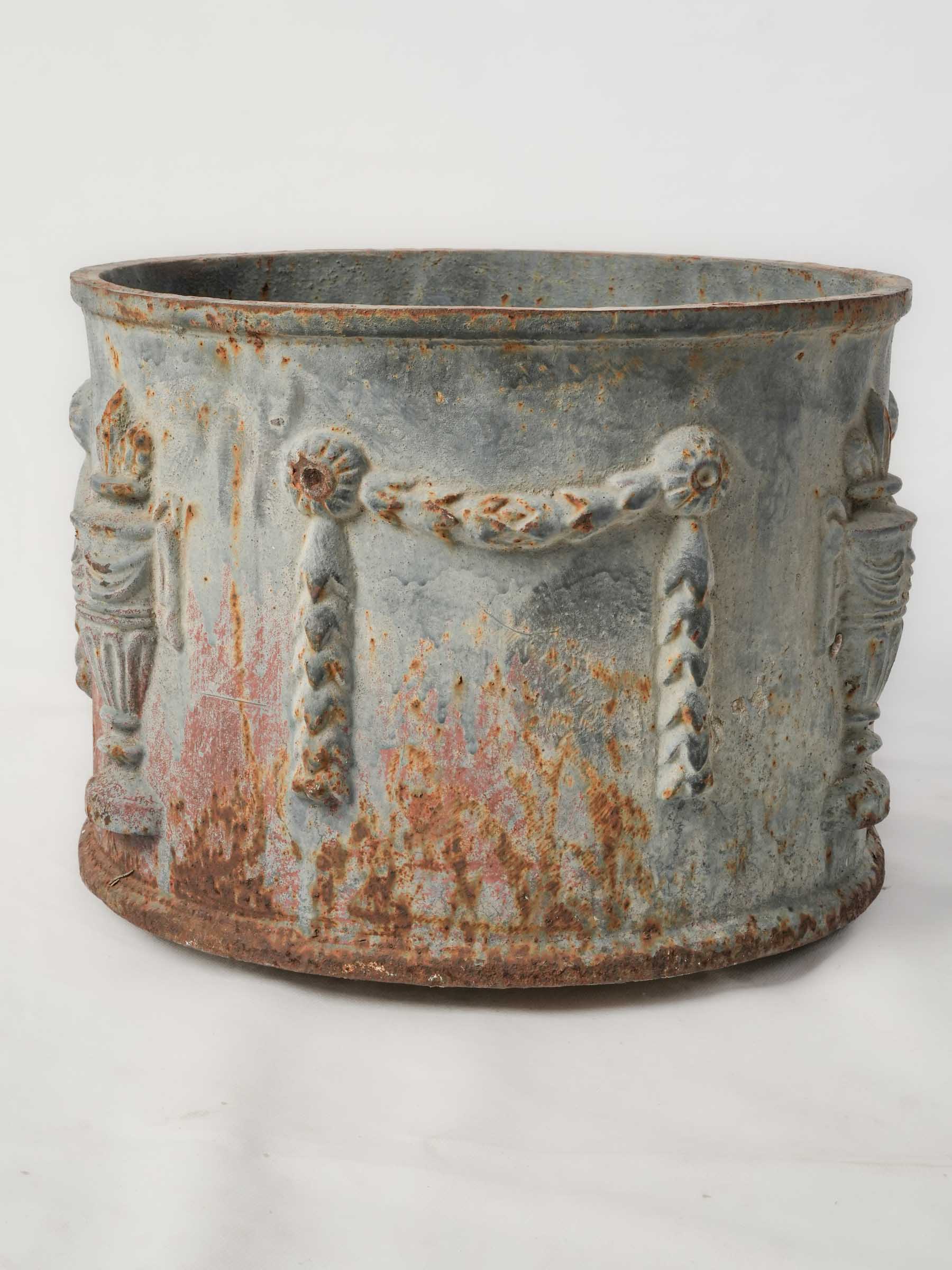 Neoclassical Cast Iron Planter, 20th Century - 10¼" x 14½"