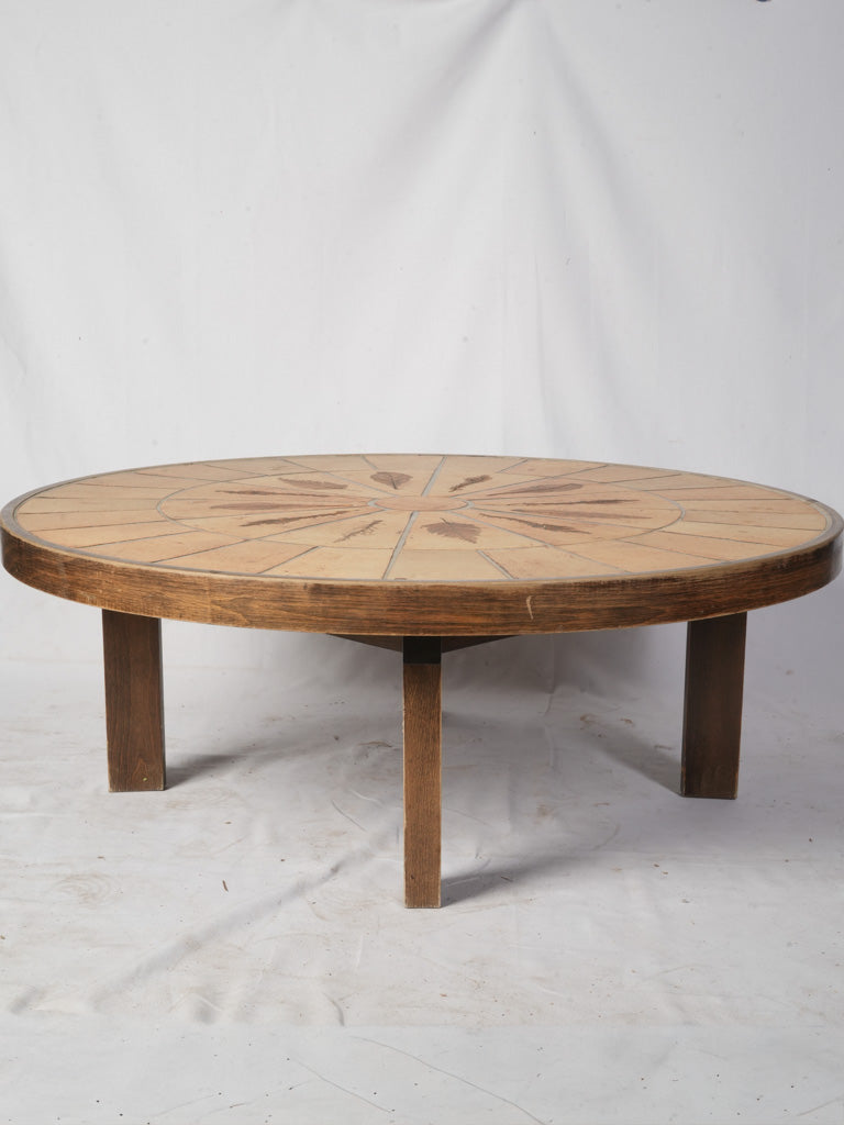 Rustic botanical reliefs table