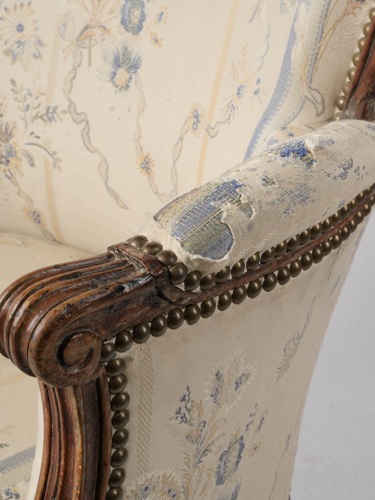 Graceful walnut Louis XVI chair