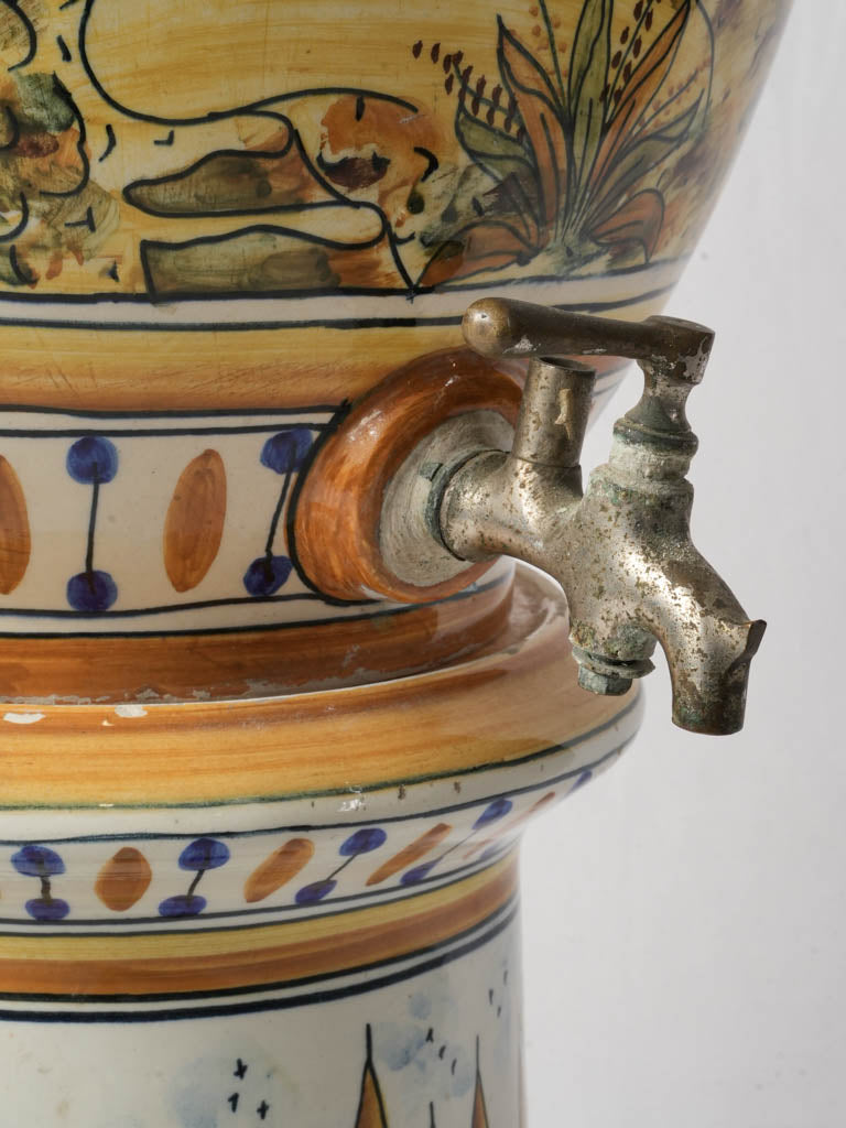 Richly colored water filtration