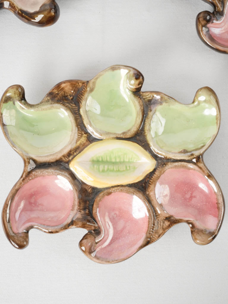 Retro lemon-accented Vallauris oyster plates