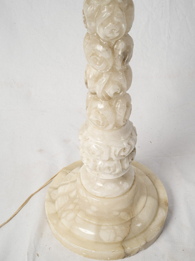 Tall luminous alabaster lamp
