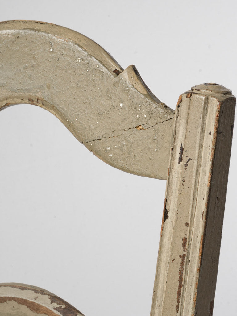 Charming Provençal ladderback chair