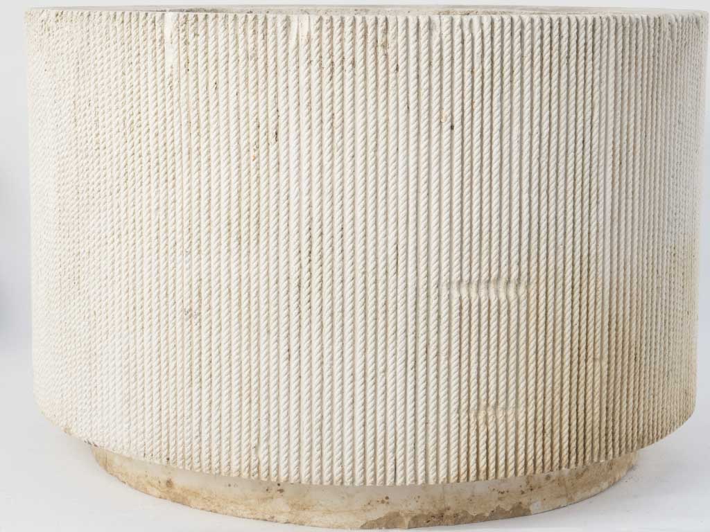 Aesthetically Pleasing Modern Round Indoor Planters