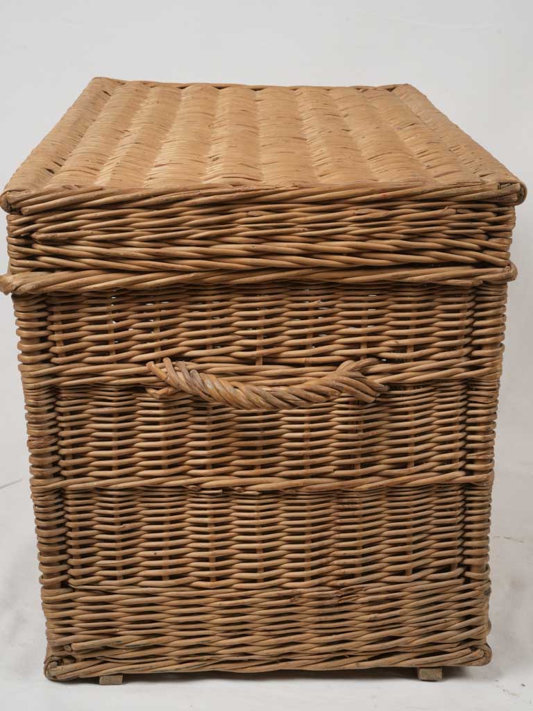 Elegant natural finish woven trunk