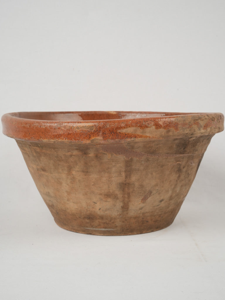 Rustic ocher glaze tian bowl