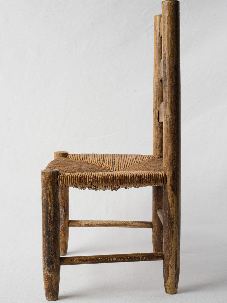 Delightful vintage child's chair