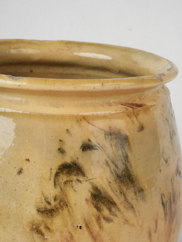 Decorative Provençal ceramic preserve jar