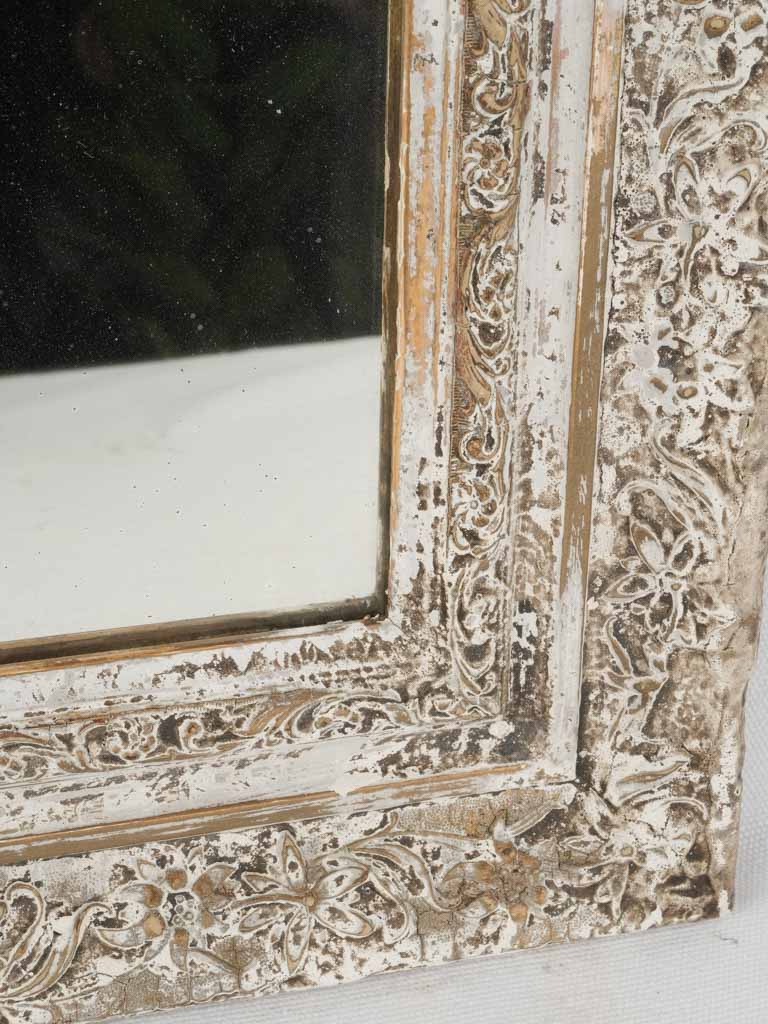 Elegant gold Napoleon III mirror