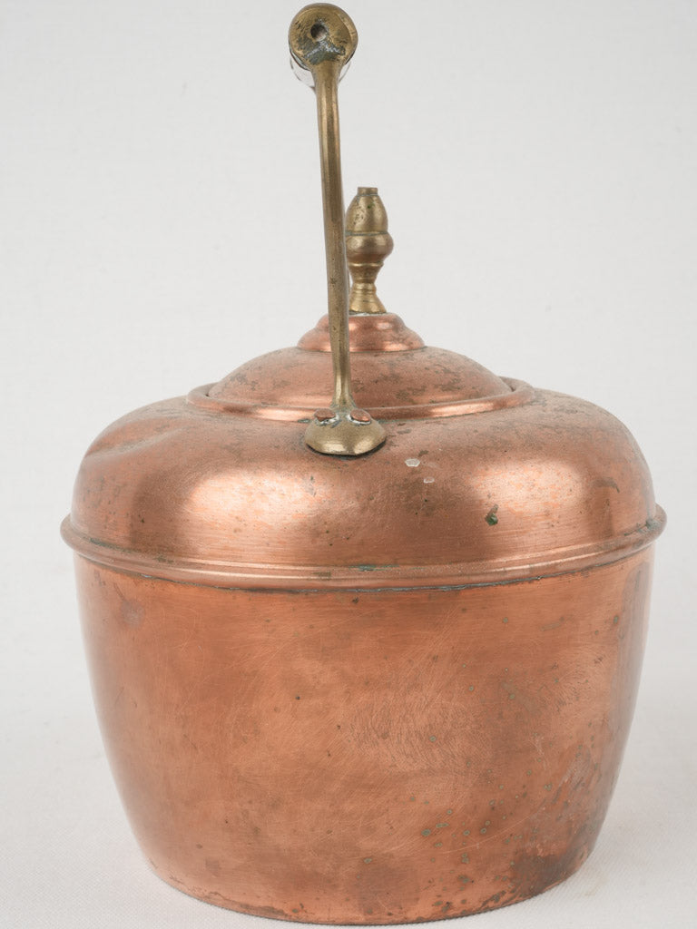 Lovely early 20th-century kettle