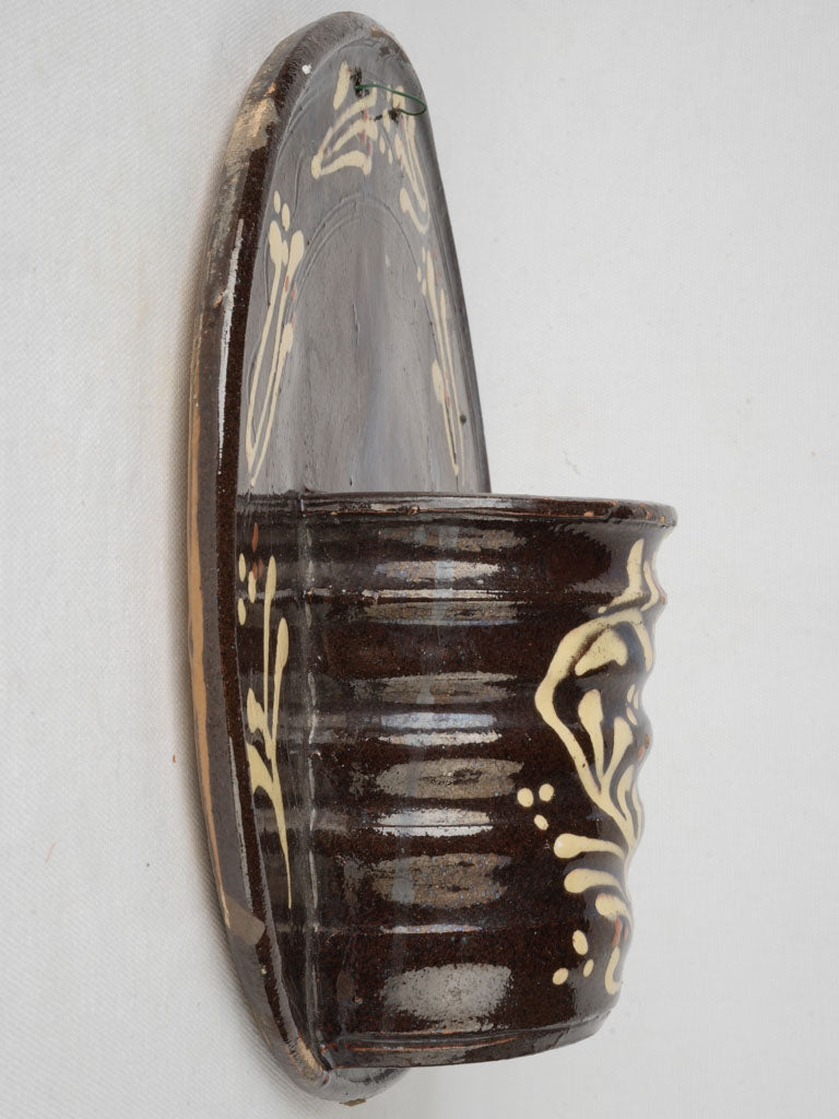 Elegant folk art strainer bowl