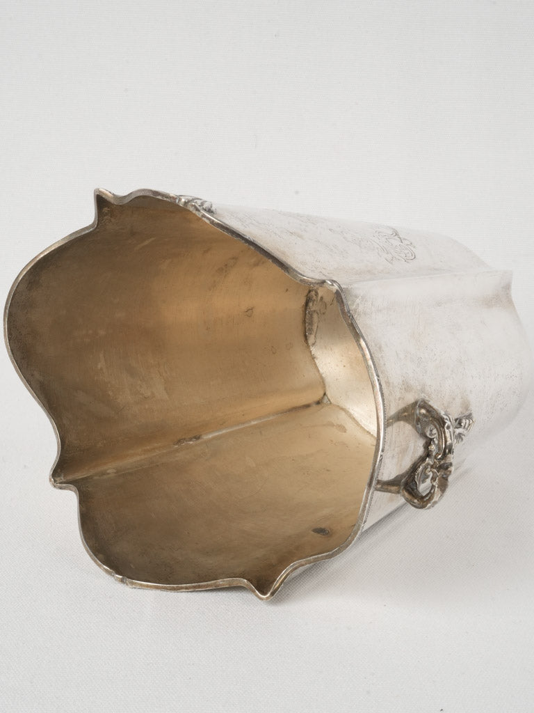 Decorative shell-accented champagne bucket
