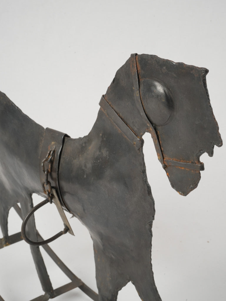 Timeworn primitive silhouette figurine