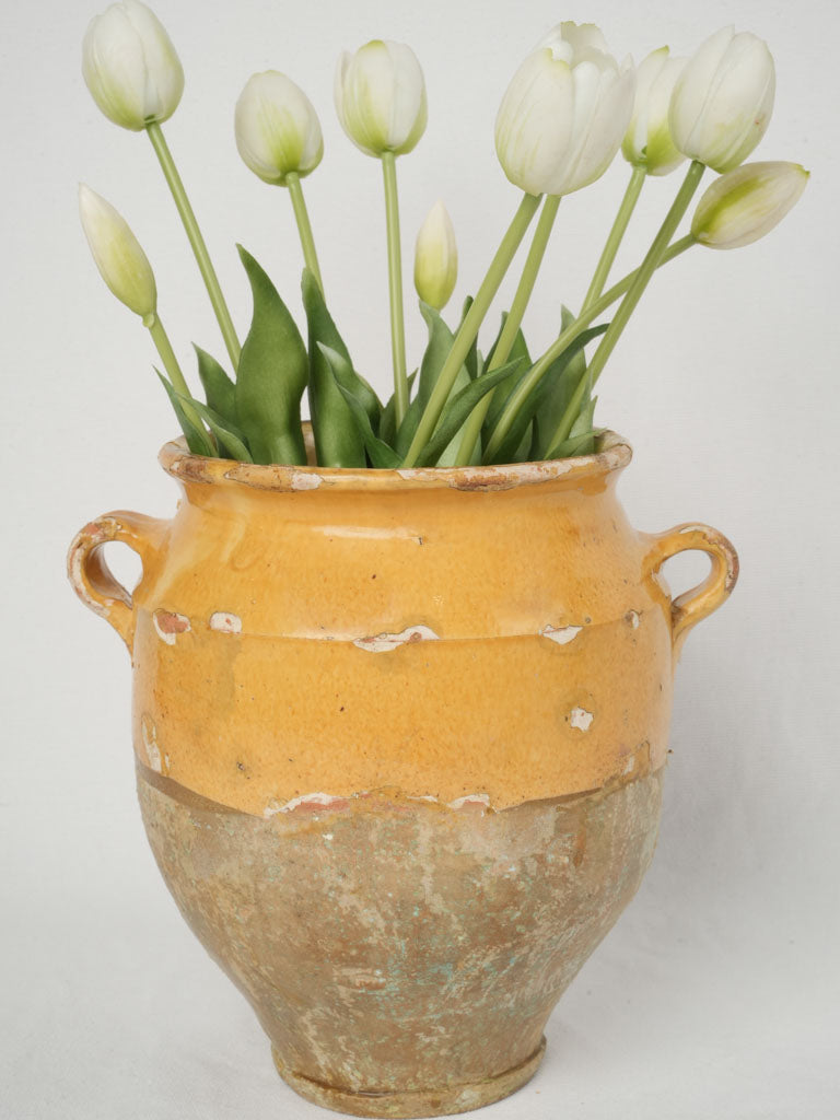 Rustic terracotta medium-sized French pot