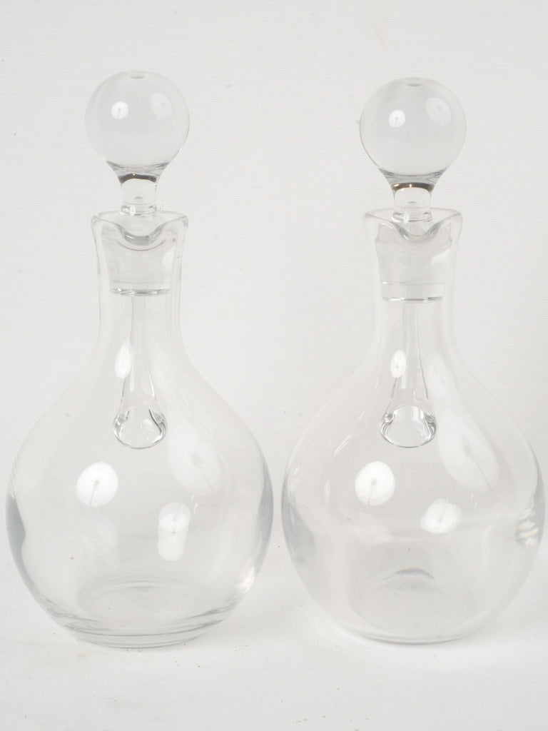 Timeless sophisticated carafe set