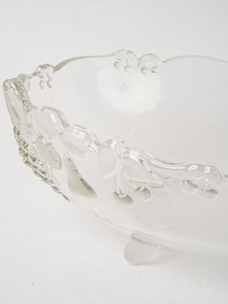 Sophisticated grape motif glass bowl