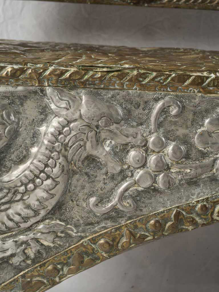 Symbolic dragon embellished bench