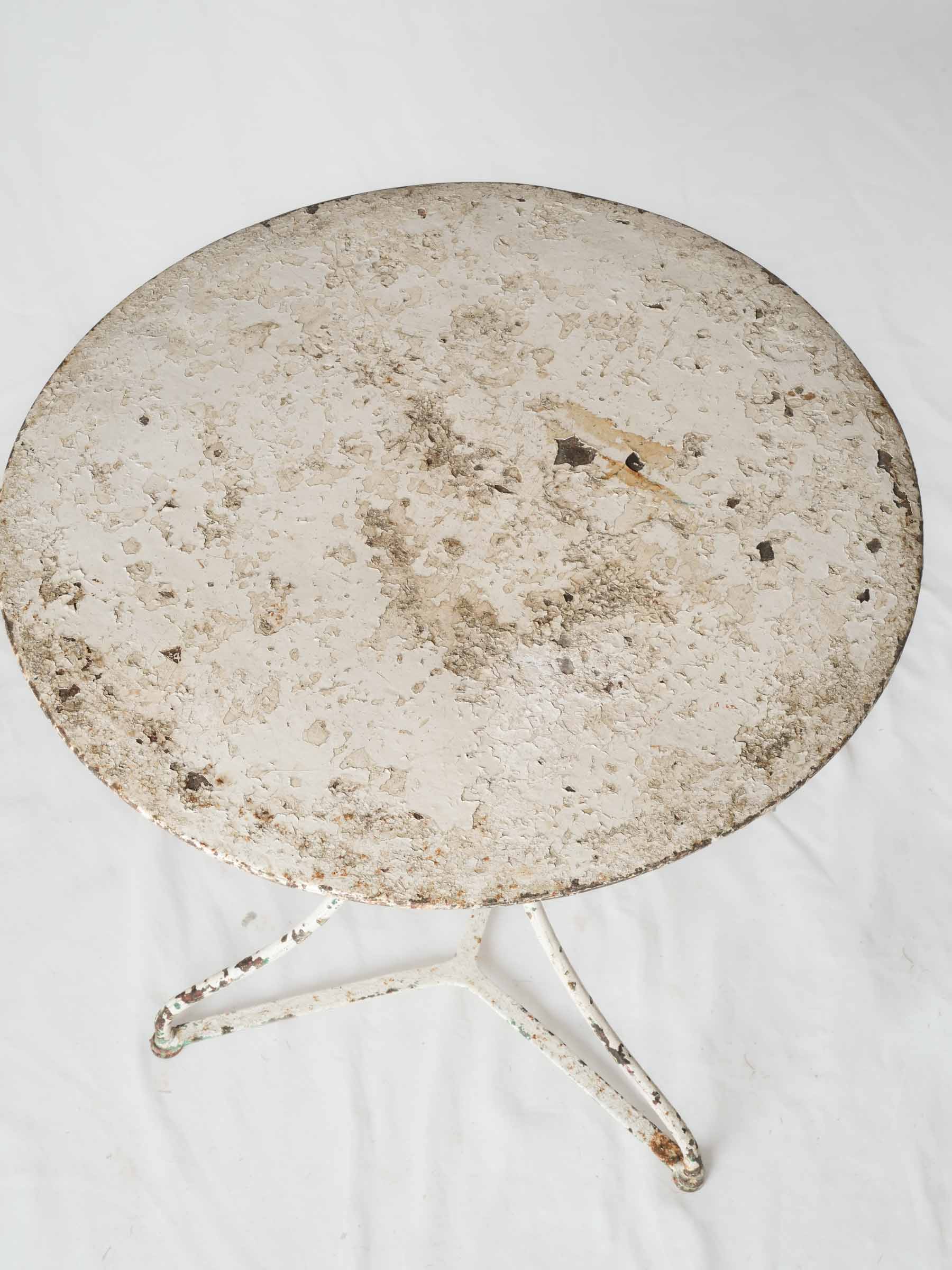 Antique French Iron Garden Guéridon w/ Layered White Painted Finish - 27¼" x 23¼"
