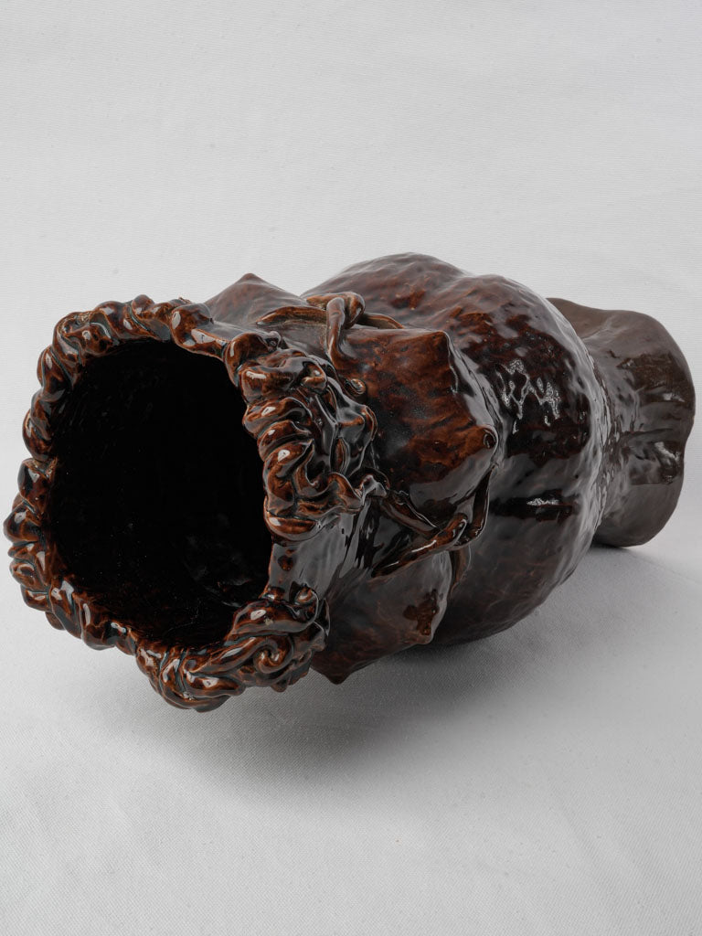 Retro-era ceramic art piece