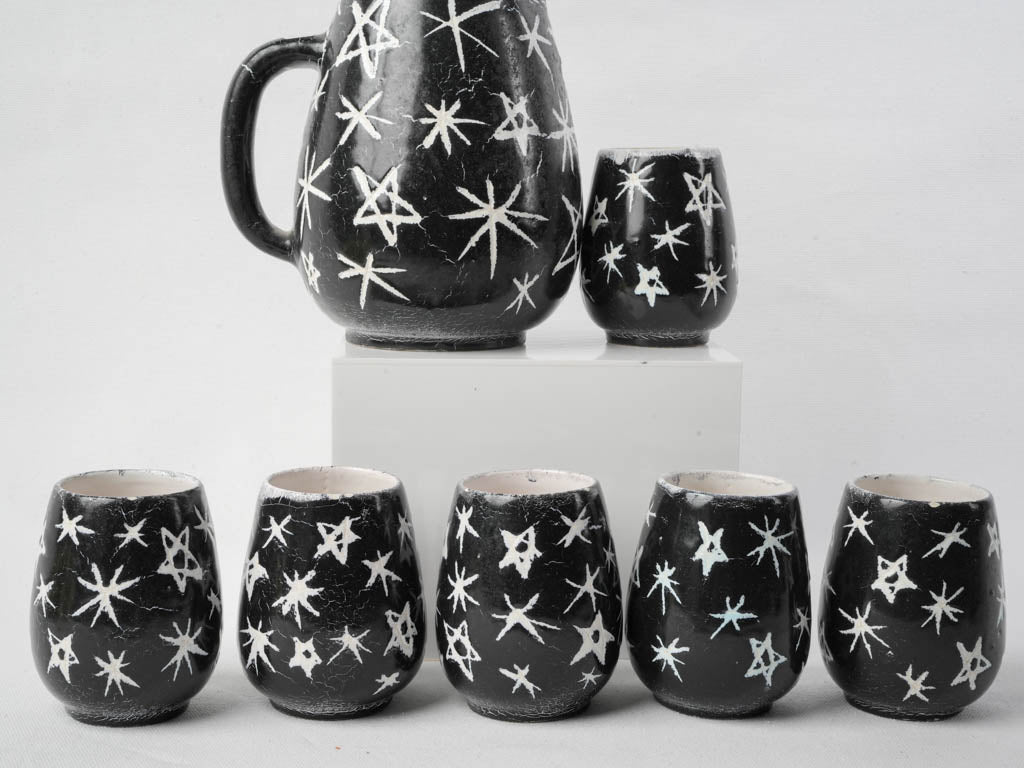 Artistic celestial motif tableware