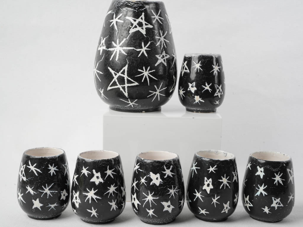 Bold starburst design ceramics