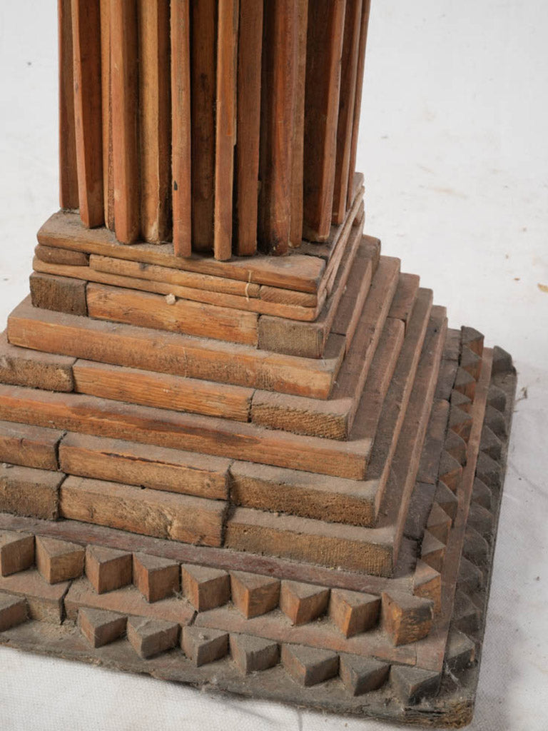 Distinctive mid-20th century sculpture