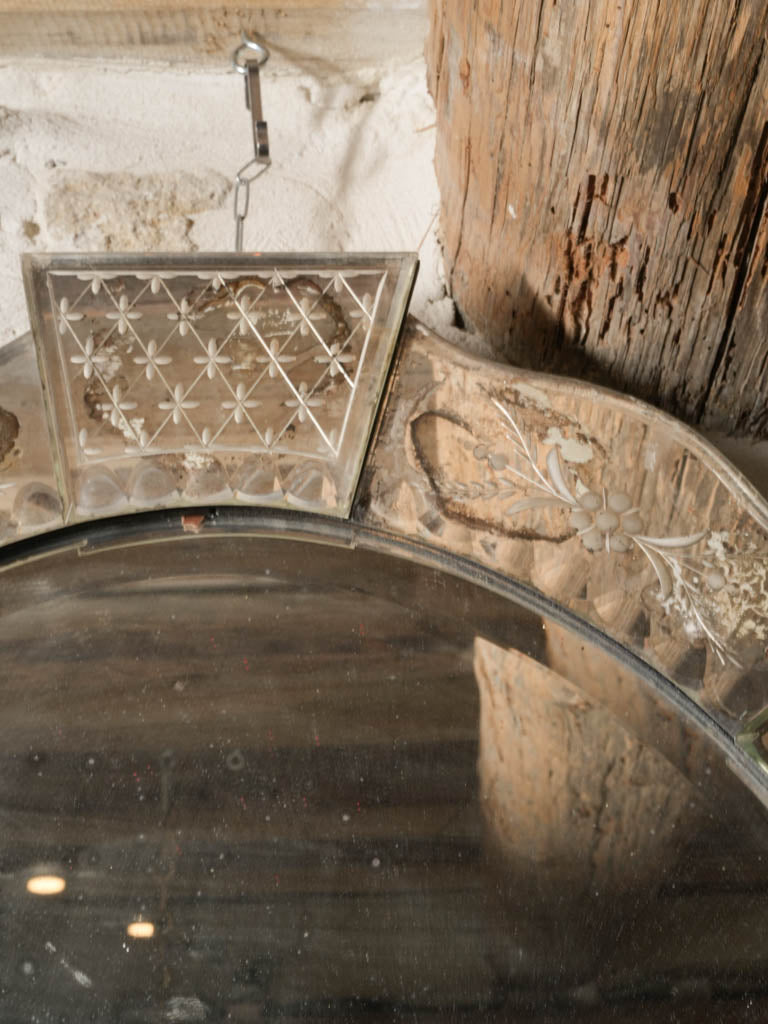 Impressive Early 20th Century Venetian-Style Oval Mirror - 39½" x 32"