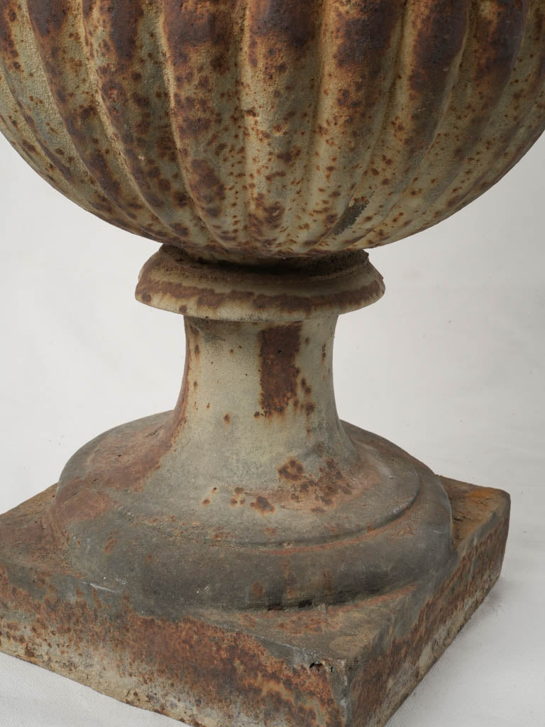 Elegant fluted design urns