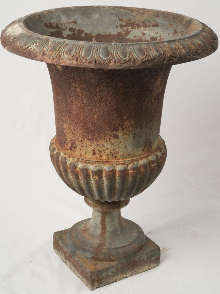 Heavy durable outdoor urns